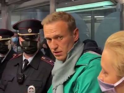 Алексей Навальный - Единственное спасение — воевать с Навальным - newsland.com
