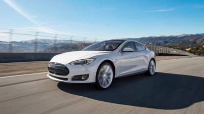 У электромобилей Tesla вновь появились проблемы - usedcars.ru - США