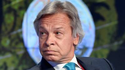 Дональд Трамп - Алексей Пушков - Член Совфеда Алексей Пушков назвал цензурой блокировку Трампа в соцсетях - polit.info - США
