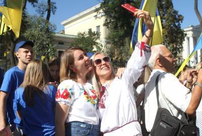 Галина Третьякова - Прощайте, длинные выходные? В Украине хотят отменить перенос рабочих дней из-за праздников - kp.ua