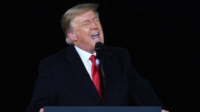 Дональд Трамп - Джозеф Байден - Джо Байден - Трамп проведет военное мероприятие в день инаугурации Байдена - polit.info - США - Вашингтон - шт.Флорида