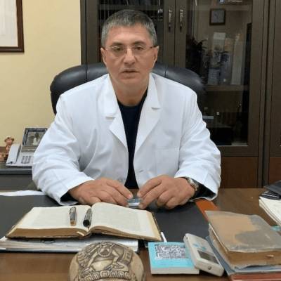 Александр Мясников - Доктор Мясников перечислил главные причины возникновения рака - live24.ru - Москва