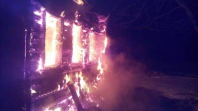 В Пензенской области огонь уничтожил жилой дом - penzainform.ru - Пензенская обл. - район Городищенский