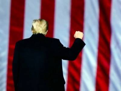 Дональд Трамп - Стив Бэннон - Трамп в последний день своего президентства собирается помиловать до 100 человек - unn.com.ua - США - Киев