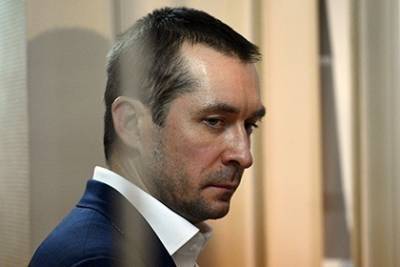 Дмитрий Захарченко - Дело о взятках на 1,4 млрд в отношении полковника Захарченко направлено в суд - znak.com