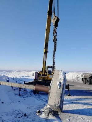 В Кузбассе на рабочего угольного предприятия упал столб, мужчина погиб - gazeta.a42.ru - Киселевск - Кемеровская обл.