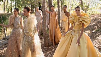 Elie Saab пропустят Неделю высокой моды в Париже - skuke.net - Париж - Ливан - Бейрут