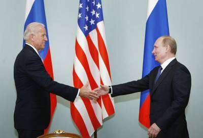 Дональд Трамп - Владимир Путин - Дмитрий Песков - Джозеф Байден - Песков оценил перспективы контактов Путина с Трампом и Байденом - tvc.ru - США - Вашингтон