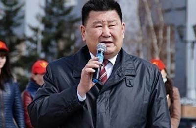 Алексей Навальный - Вячеслав Мархаев - Экс-сенатор Мархаев заявил, что власть погружает Россию в «пучину страха и обмана» - znak.com
