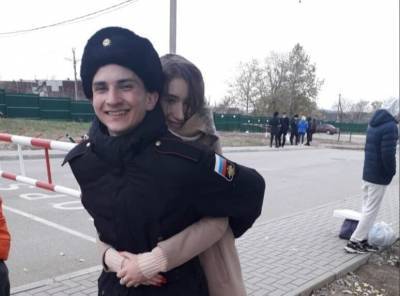 В Севастополе срочник оказался в реанимации после принудительной вакцинации от COVID-19 - readovka.ru - Севастополь