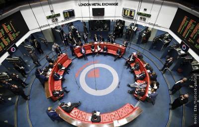 LME задумалась об отказе от полуторавековой традиции торгов на ринге - interfax.ru - Москва - Гонконг - Лондон