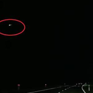 Жители Сиднея засняли на видео яркий метеорит - reporter-ua.com - Австралия