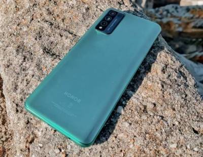 Honor - За несколько дней до релиза стала известна цена флагманского смартфона Honor V40 - actualnews.org - США