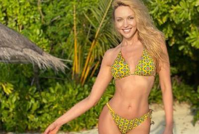 Ольга Полякова - Оля Полякова потроллила пользователей, показав как "купается в проруби" на Мальдивах - kp.ua - Мальдивы - Доминиканская Республика