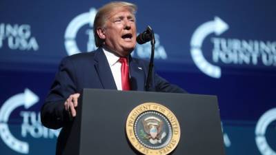 Дональд Трамп - Трамп осудил скорость вакцинации населения США от коронавируса - politros.com - США