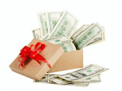 В Беларуси женщина продала коробку с бокалами. Она забыла, что спрятала в ней $13 тыс. - gordonua.com - Белоруссия - Минск