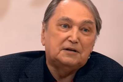 Владимир Коренев - Звезда «Человека-амфибии» Владимир Коренев умер из-за коронавируса - mk.ru