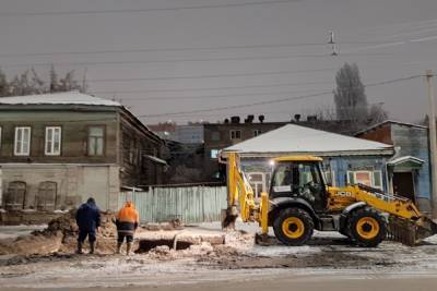 В центре Саратова опять весь день нет воды - saratov.mk.ru