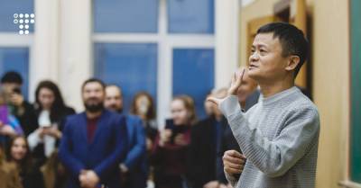 Джек Ма - Основатель Alibaba Джек Ма выступил по видеосвязи перед учителями. Это его первое публичное появление за три месяца - hromadske.ua - Шанхай