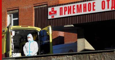 Сергей Вознесенский - Большой прирост случаев коронавируса в Петербурге объяснил инфекционист - profile.ru - Москва - Санкт-Петербург