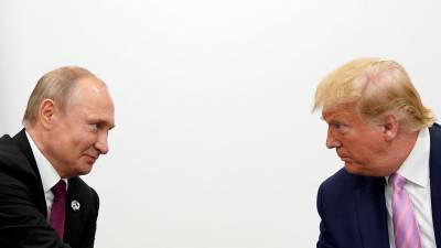 Дональд Трамп - Владимир Путин - Дмитрий Песков - Нэнси Пелоси - Хиллари Клинтон - Кремль отрицает разговор Трампа с Путиным во время штурма Капитолия - gazeta.ru - США