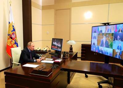 Владимир Путин - Путин в шутку поинтересовался у министров, все ли здоровы после крещенских купаний - m24.ru - Москва - Московская обл.