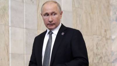 Владимир Путин - Алексей Навальный - Дмитрий Песков - В.Путин - Лохотрон, – в Кремле отреагировали на расследование Навального о дворце Путина - 24tv.ua