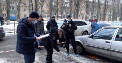 В Одессе мужчина отрубил головы двум людям и пошел гулять с одной из них (ФОТО) - delo.ua - Одесса - Одесская обл.