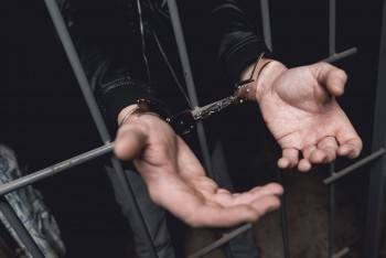 Вологжанин, обвиняемый в убийстве, заключен под стражу в Великом Новгороде - vologda-poisk.ru - Вологодская обл. - Великий Новгород