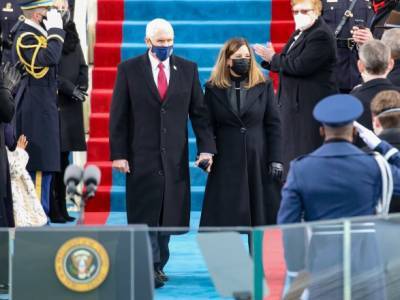 Дональд Трамп - Джозеф Байден - Камал Харрис - Майкл Пенс - Майк Пенс - Вице-президент Майк Пенс оставил своей преемнице Камале Харрис записку на столе - СМИ - unn.com.ua - США - Киев