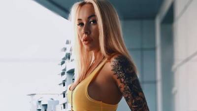 Экс-жену Морозюка сфотографировали голой в раздевалке: реакция мужа удивила - 24tv.ua