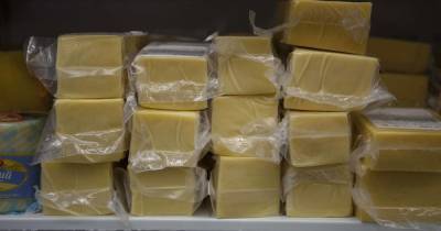В Калининградской области с 2017 года производство сыра сократилось почти вдвое - klops.ru - Калининградская обл.