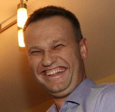 Алексей Навальный - Дворец Путина / шалаш Навального - politnavigator.net - Россия
