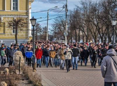 В Костроме студентам пригрозили штрафами и позором за участие в митингах - znak.com - Кострома