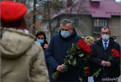 Александр Дрозденко - Валентин Илюшин - Александр Дрозденко обратился к жителям Ленобласти в День освобождения посёлка Мга от немецко-фашистских захватчиков - online47.ru - Ленинградская обл. - р-н Кировский