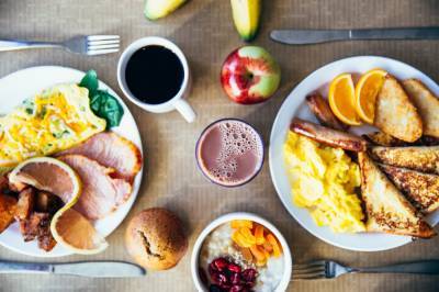 Здоровый завтрак: 7 продуктов, с которых нельзя начинать свой день - 24tv.ua