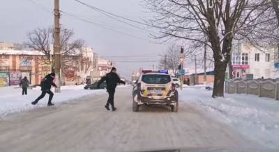 "Полиции же все можно": в Лисичанске поведение патрульных на дороге вызвало большой спор (видео) - vchaspik.ua - Лисичанск