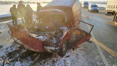 В Удмуртии произошло ДТП с четырьмя автомобилями и микроавтобусом - gorodglazov.com - респ. Удмуртия