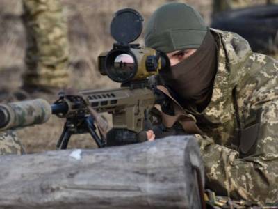 На Донбассе боевики ранили украинского военного - lenta.ua - Донбасс