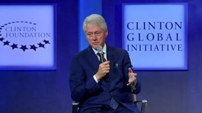 Вильям Клинтон - Джо Байден - Билл Клинтон уснул под речь Байдена во время инаугурации - polit.info - США - Вашингтон - New York