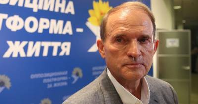 Виктор Медведчук - Украина запретила Медведчуку полеты в Россию - ren.tv - Украина - Киев - ДНР - ЛНР