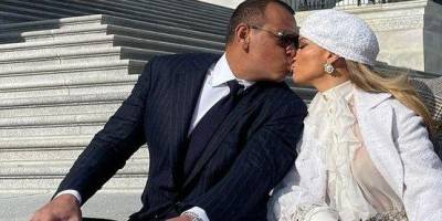 Дженнифер Лопес - Алексей Родригес - Jennifer Lopez - Джо Байден - Перед выступлением на инаугурации. Дженнифер Лопес показала серию фото с женихом Алексом Родригесом - nv.ua - США - Лопес