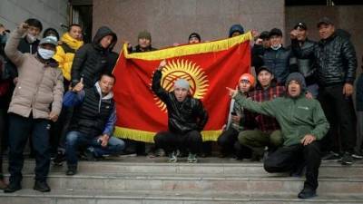 Артем Новиков - Киргизия осталась без правительства - newzfeed.ru - Киргизия