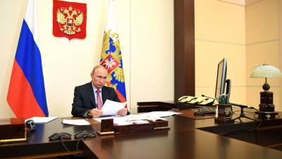 Владимир Путин - Путин заявил о повсеместной экономической нестабильности на фоне пандемии - riafan.ru - Москва
