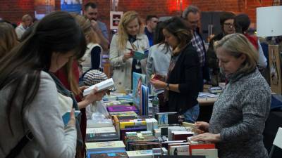 Книготорговлю в России могут приравнять к социальному предпринимательству - riafan.ru - Москва