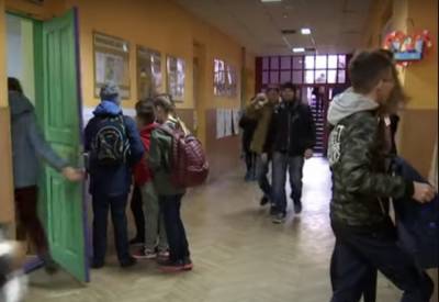 "Оскорблял и бил детей": в Харькове наказали женщину, сын которой унижал одноклассников - kharkov.politeka.net - Харьковская обл. - Харьков