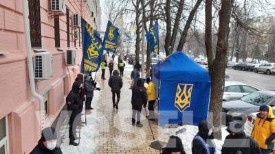Александр Волков - Сергей Сивохо - В Печерском суде Киева начали рассматривать дело о нападении на Сивохо (ФОТО) - vedomosti-ua.com - Киев