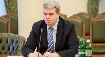Дмитрий Сологуб - В НБУ объяснили, почему учетная ставка уже полгода является рекордно низкой, а кредиты не дешевеют - minfin.com.ua