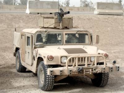 Угнанный с военного склада Нацгвардии США вседорожник Humvee с боеприпасами нашли в реке Лос-Анджелес - actualnews.org - США - Лос-Анджелес - шт. Калифорния