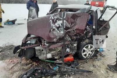 В страшном ДТП в Татарстане погибли младенец и его отец - kazan.mk.ru - респ. Татарстан
